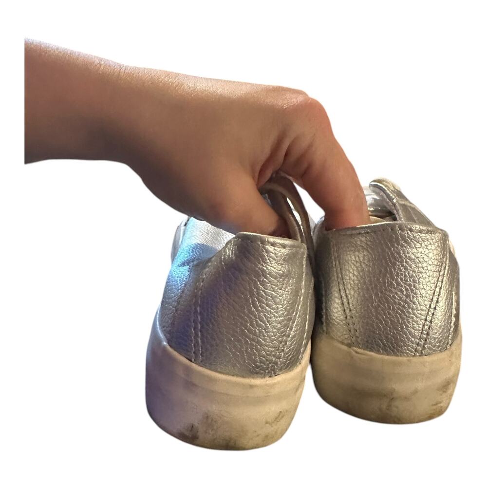 New Look Silver Sneakers - Picture 3 of 4